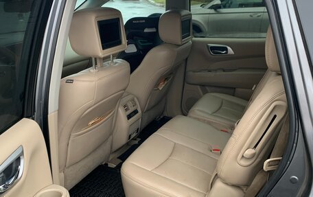 Nissan Pathfinder, 2016 год, 1 840 000 рублей, 8 фотография