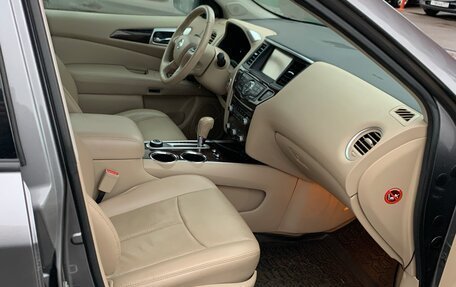 Nissan Pathfinder, 2016 год, 1 840 000 рублей, 7 фотография