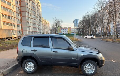 Chevrolet Niva I рестайлинг, 2012 год, 350 000 рублей, 9 фотография