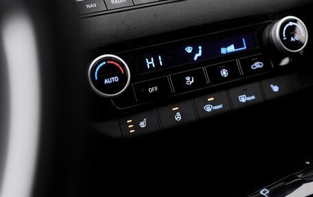 Hyundai Elantra, 2024 год, 2 427 000 рублей, 10 фотография