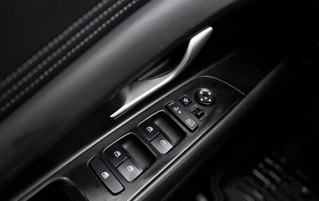 Hyundai Elantra, 2024 год, 2 427 000 рублей, 11 фотография