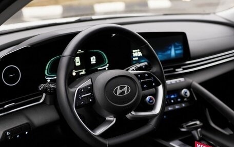 Hyundai Elantra, 2024 год, 2 427 000 рублей, 5 фотография