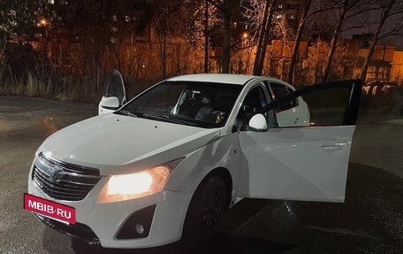 Chevrolet Cruze II, 2013 год, 650 000 рублей, 11 фотография