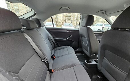 Skoda Rapid II, 2021 год, 1 750 000 рублей, 11 фотография