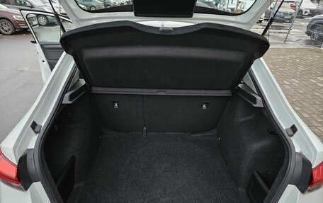 Skoda Rapid II, 2021 год, 1 750 000 рублей, 24 фотография