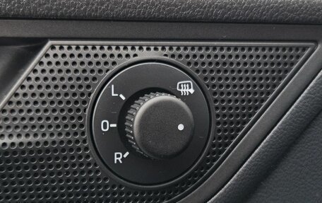 Skoda Rapid II, 2021 год, 1 750 000 рублей, 23 фотография