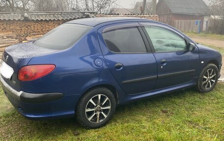 Peugeot 206, 2009 год, 240 000 рублей, 2 фотография