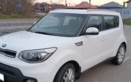 KIA Soul II рестайлинг, 2017 год, 1 700 000 рублей, 10 фотография