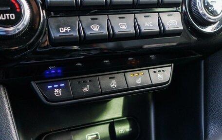 KIA Sportage IV рестайлинг, 2019 год, 2 389 000 рублей, 23 фотография