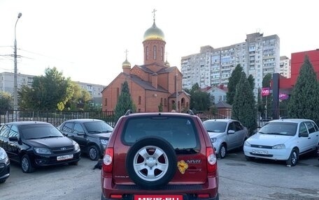 Chevrolet Niva I рестайлинг, 2011 год, 600 000 рублей, 8 фотография