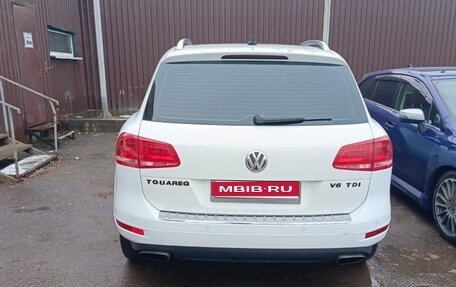 Volkswagen Touareg III, 2012 год, 1 890 000 рублей, 1 фотография