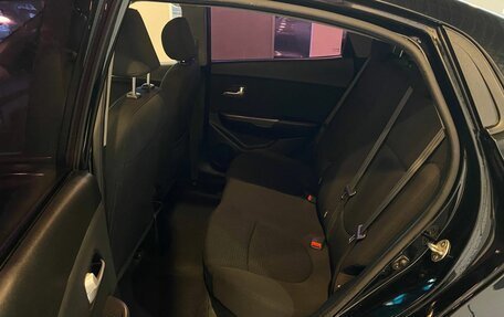 KIA Rio III рестайлинг, 2013 год, 544 000 рублей, 24 фотография