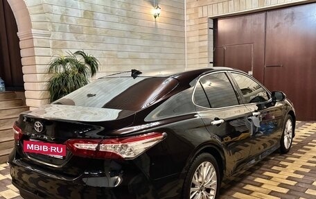 Toyota Camry, 2019 год, 2 900 000 рублей, 6 фотография