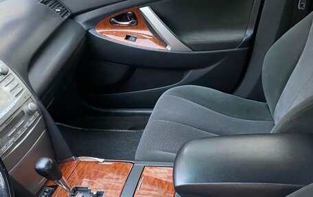 Toyota Camry, 2010 год, 1 050 000 рублей, 6 фотография