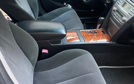 Toyota Camry, 2010 год, 1 050 000 рублей, 8 фотография