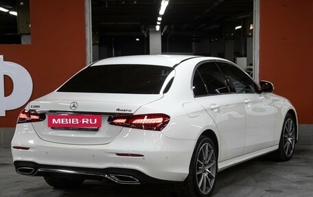 Mercedes-Benz E-Класс, 2021 год, 5 398 000 рублей, 5 фотография