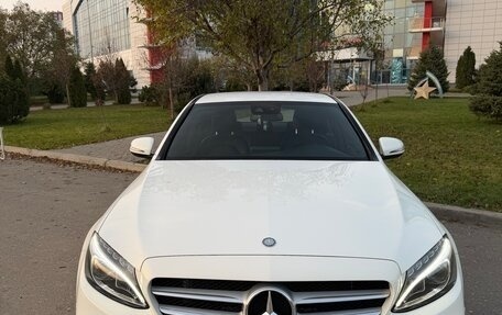 Mercedes-Benz C-Класс, 2016 год, 3 000 000 рублей, 4 фотография