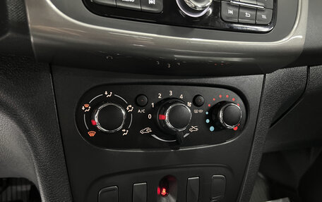 Renault Logan II, 2021 год, 1 245 000 рублей, 15 фотография