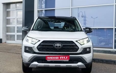 Toyota RAV4, 2025 год, 3 950 000 рублей, 2 фотография