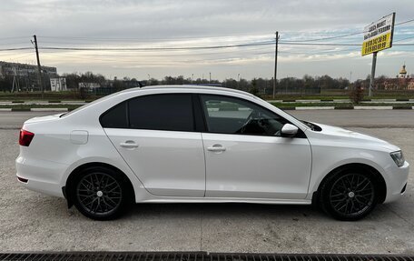 Volkswagen Jetta VI, 2013 год, 1 200 000 рублей, 3 фотография