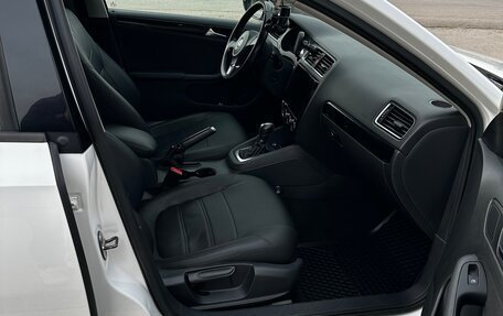 Volkswagen Jetta VI, 2013 год, 1 200 000 рублей, 9 фотография