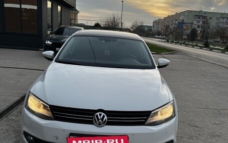 Volkswagen Jetta VI, 2013 год, 1 200 000 рублей, 8 фотография