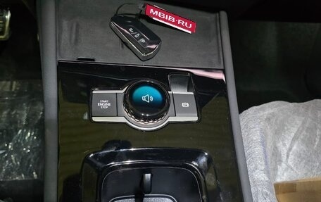 Volkswagen Tiguan, 2025 год, 4 570 000 рублей, 16 фотография