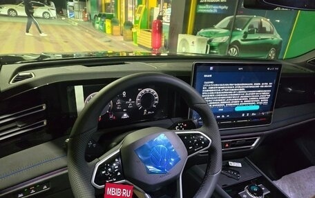 Volkswagen Tiguan, 2025 год, 4 570 000 рублей, 11 фотография