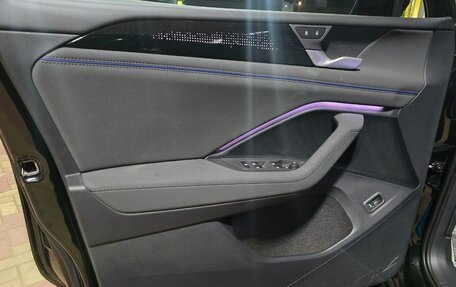 Volkswagen Tiguan, 2025 год, 4 570 000 рублей, 19 фотография