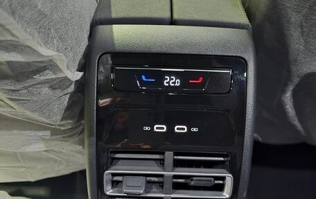 Volkswagen Tiguan, 2025 год, 4 570 000 рублей, 21 фотография