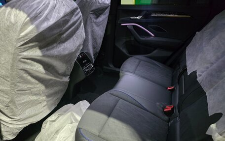 Volkswagen Tiguan, 2025 год, 4 570 000 рублей, 22 фотография