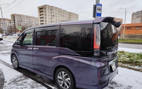 Honda Stepwgn IV, 2017 год, 2 290 000 рублей, 5 фотография