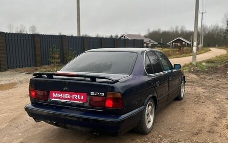 BMW 5 серия, 1993 год, 300 000 рублей, 2 фотография