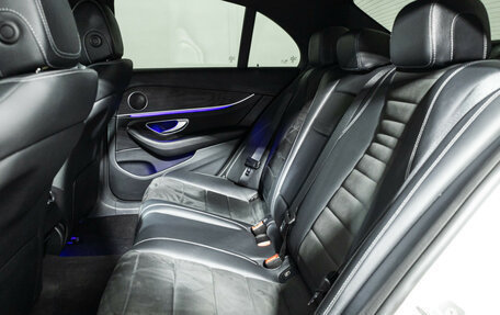 Mercedes-Benz E-Класс, 2017 год, 2 947 898 рублей, 10 фотография