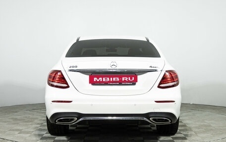 Mercedes-Benz E-Класс, 2017 год, 2 947 898 рублей, 6 фотография