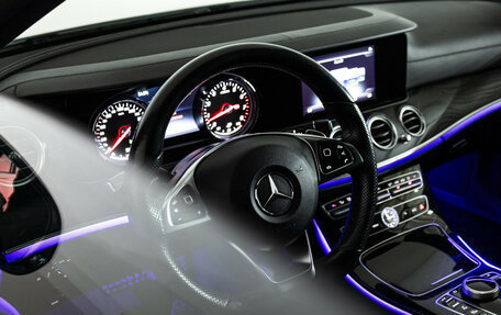 Mercedes-Benz E-Класс, 2017 год, 2 947 898 рублей, 21 фотография