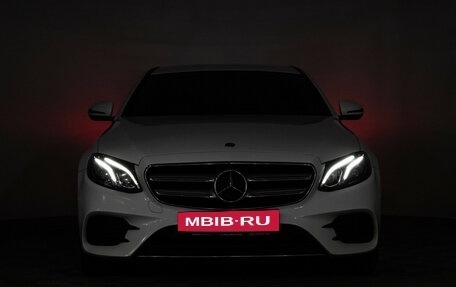 Mercedes-Benz E-Класс, 2017 год, 2 947 898 рублей, 26 фотография