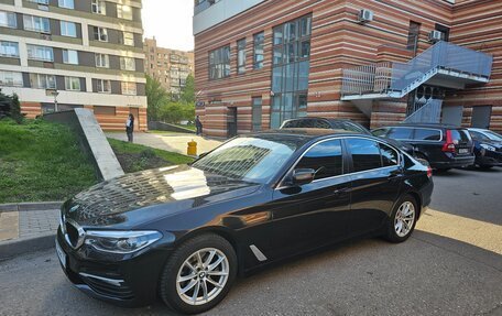 BMW 5 серия, 2018 год, 2 900 000 рублей, 1 фотография
