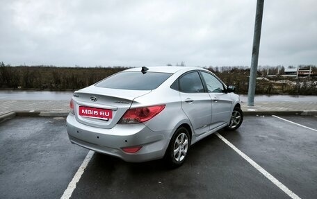 Hyundai Solaris II рестайлинг, 2012 год, 815 000 рублей, 4 фотография