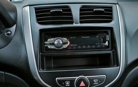 Hyundai Solaris II рестайлинг, 2012 год, 815 000 рублей, 12 фотография