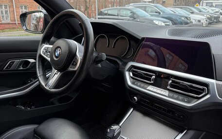 BMW 3 серия, 2019 год, 3 370 000 рублей, 16 фотография