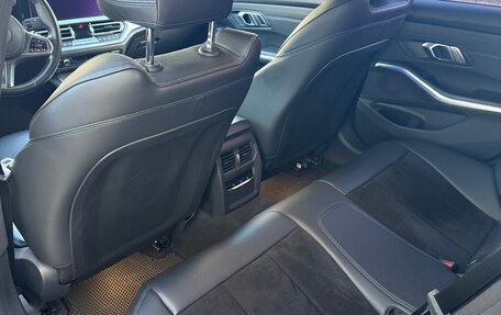 BMW 3 серия, 2019 год, 3 370 000 рублей, 20 фотография