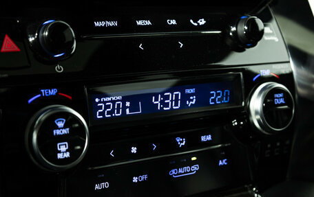 Toyota Alphard III, 2019 год, 4 100 000 рублей, 24 фотография