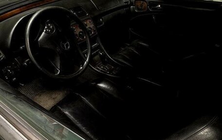 Mercedes-Benz CLK-Класс, 2001 год, 650 000 рублей, 8 фотография