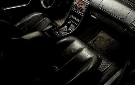 Mercedes-Benz CLK-Класс, 2001 год, 650 000 рублей, 9 фотография