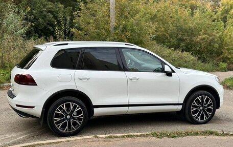 Volkswagen Touareg III, 2014 год, 2 200 000 рублей, 10 фотография