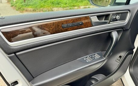 Volkswagen Touareg III, 2014 год, 2 200 000 рублей, 27 фотография