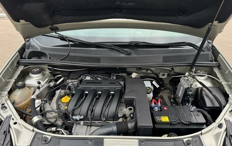 Renault Logan II, 2017 год, 930 000 рублей, 21 фотография