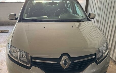 Renault Logan II, 2017 год, 930 000 рублей, 19 фотография