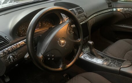 Mercedes-Benz E-Класс, 2002 год, 780 000 рублей, 17 фотография